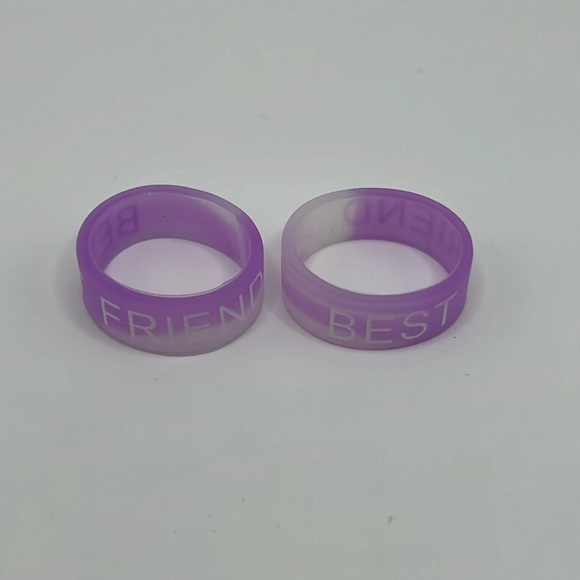 Silicone Ring Set BEST FRIEND Purple Stretch Rings - Picture 2 of 5
